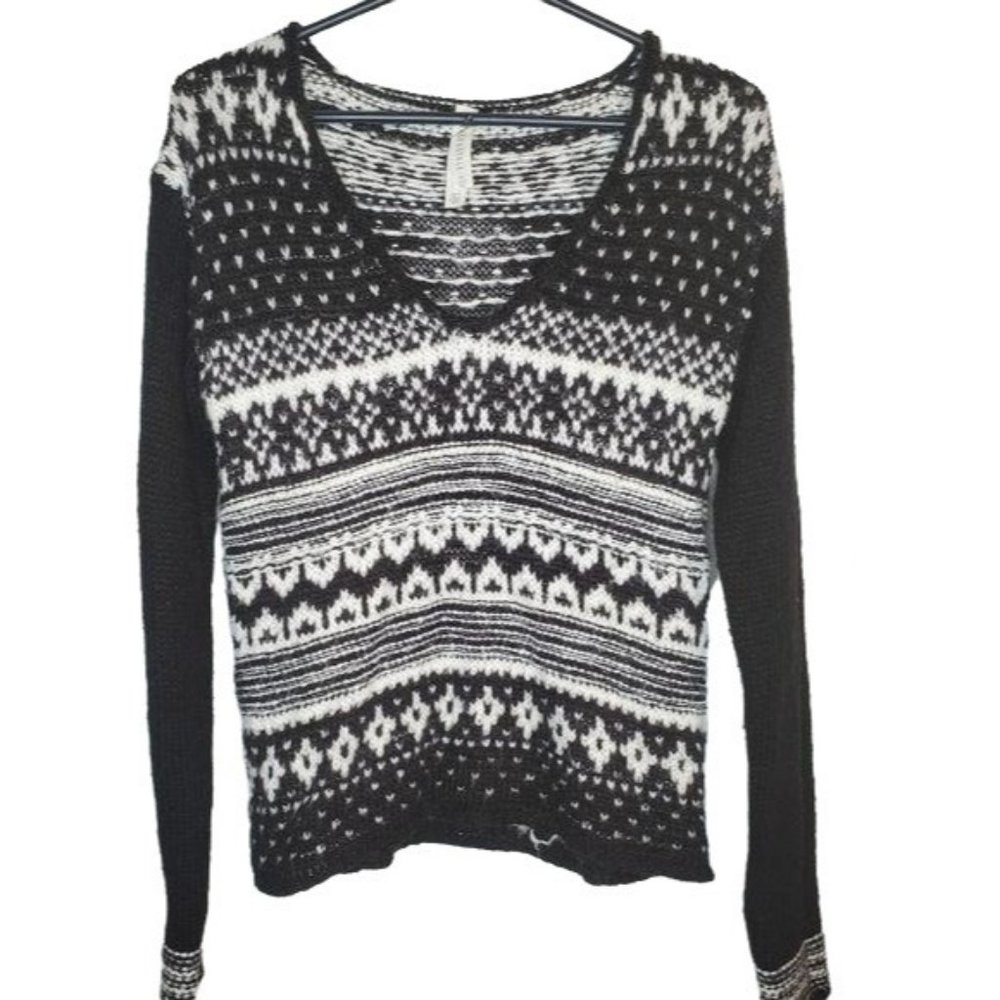 AEROPOSTALE | Long Sleeve Knit Top